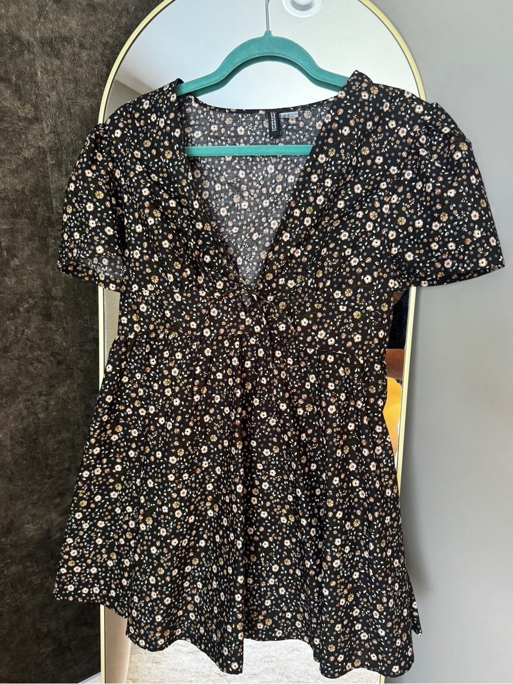 H&M Divided Black Floral Tie Front Puff Sleeve Mini Dress M NWOT